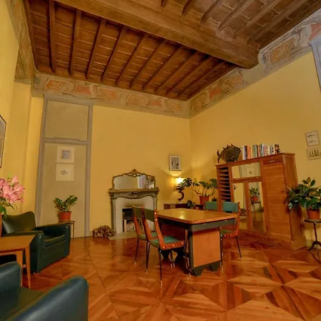 Incantevole Appartamento Settecentesco *